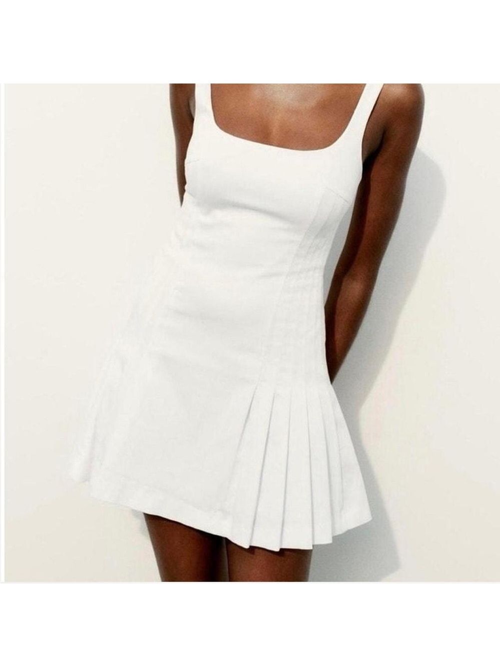 Zara White Pleated Tennis Golf Dress size L Large - Picture 1 of 6